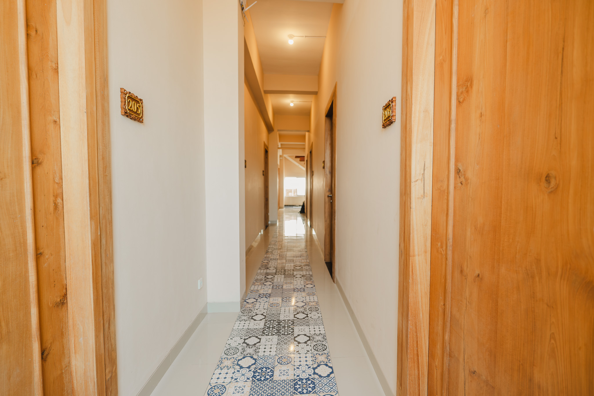 Casa Roca shared corridor and walkway — photo 2 of 8
