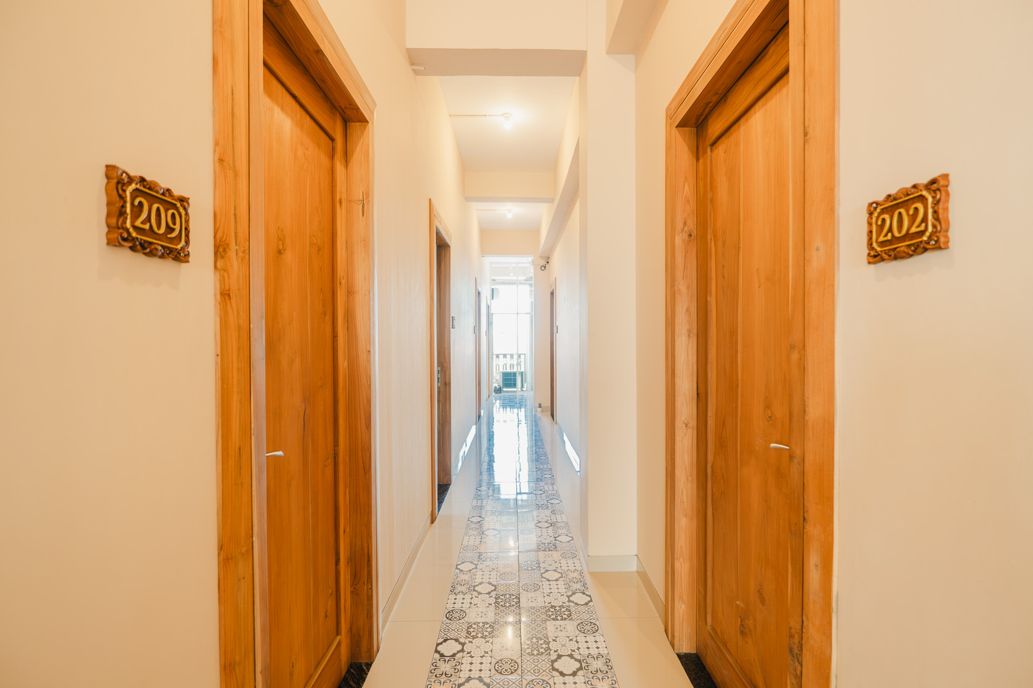 Casa Roca shared corridor and walkway — photo 4 of 8