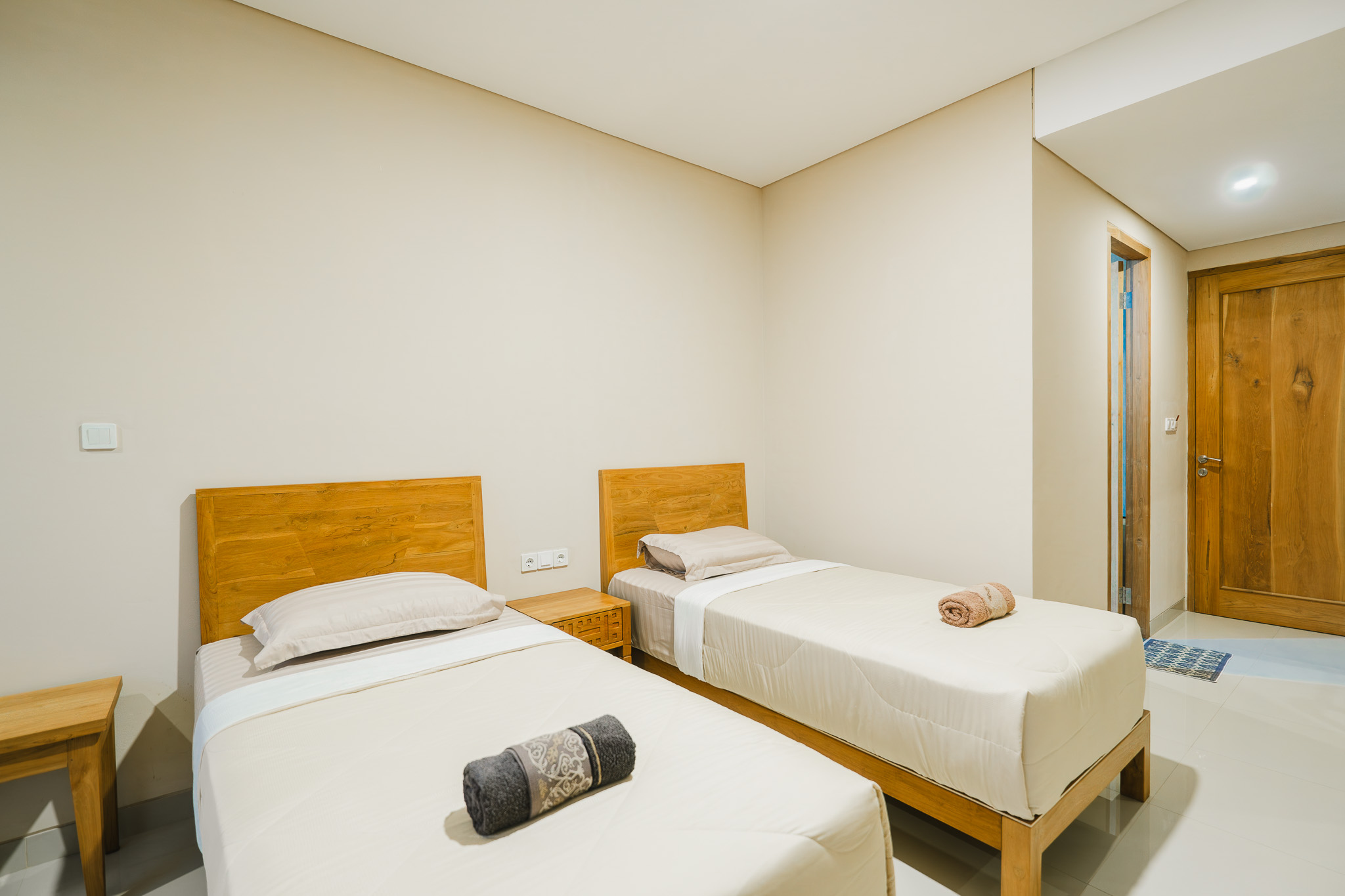Superior Twin bedroom